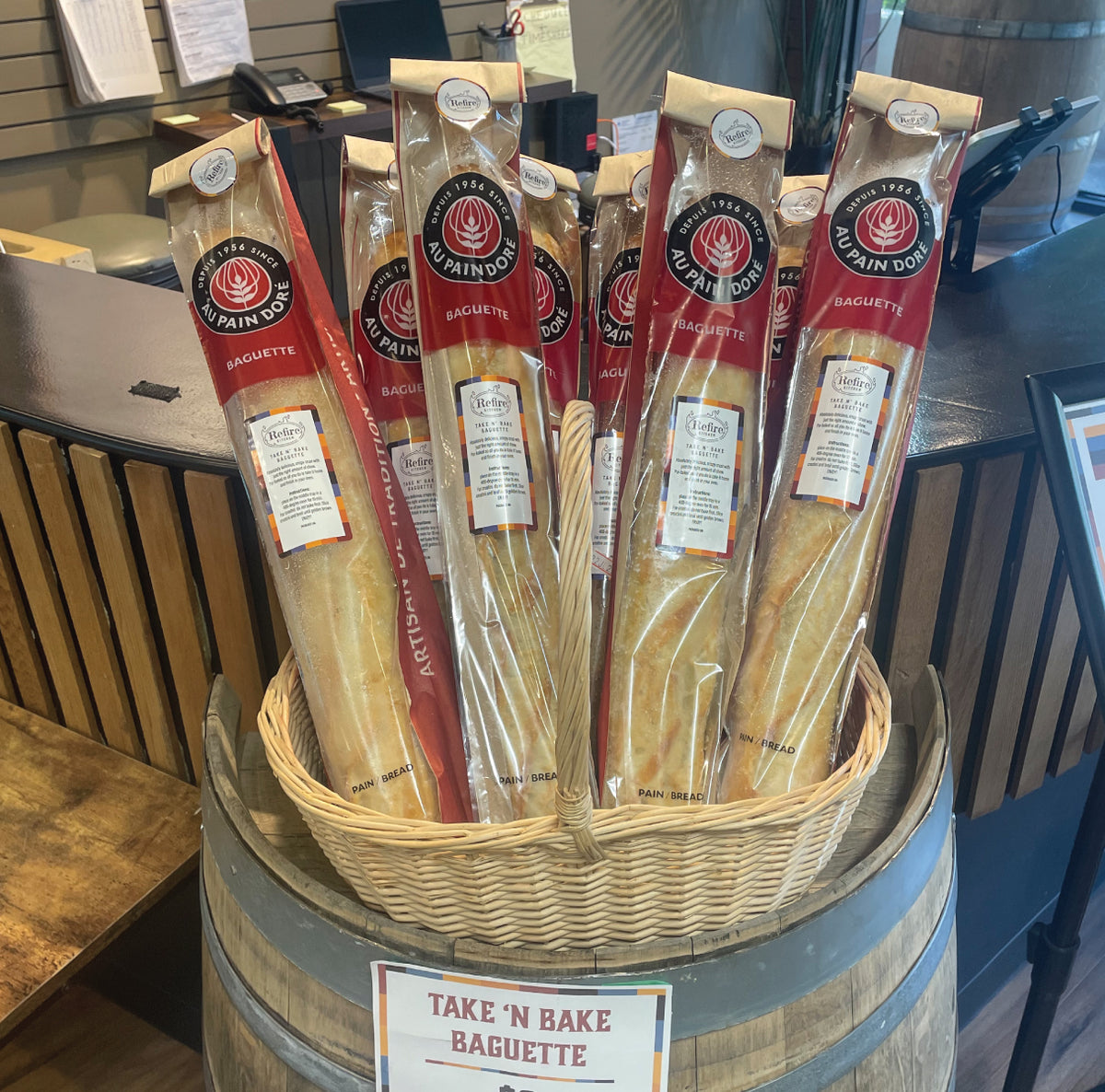FRESH TAKE N' BAKE BAGUETTE